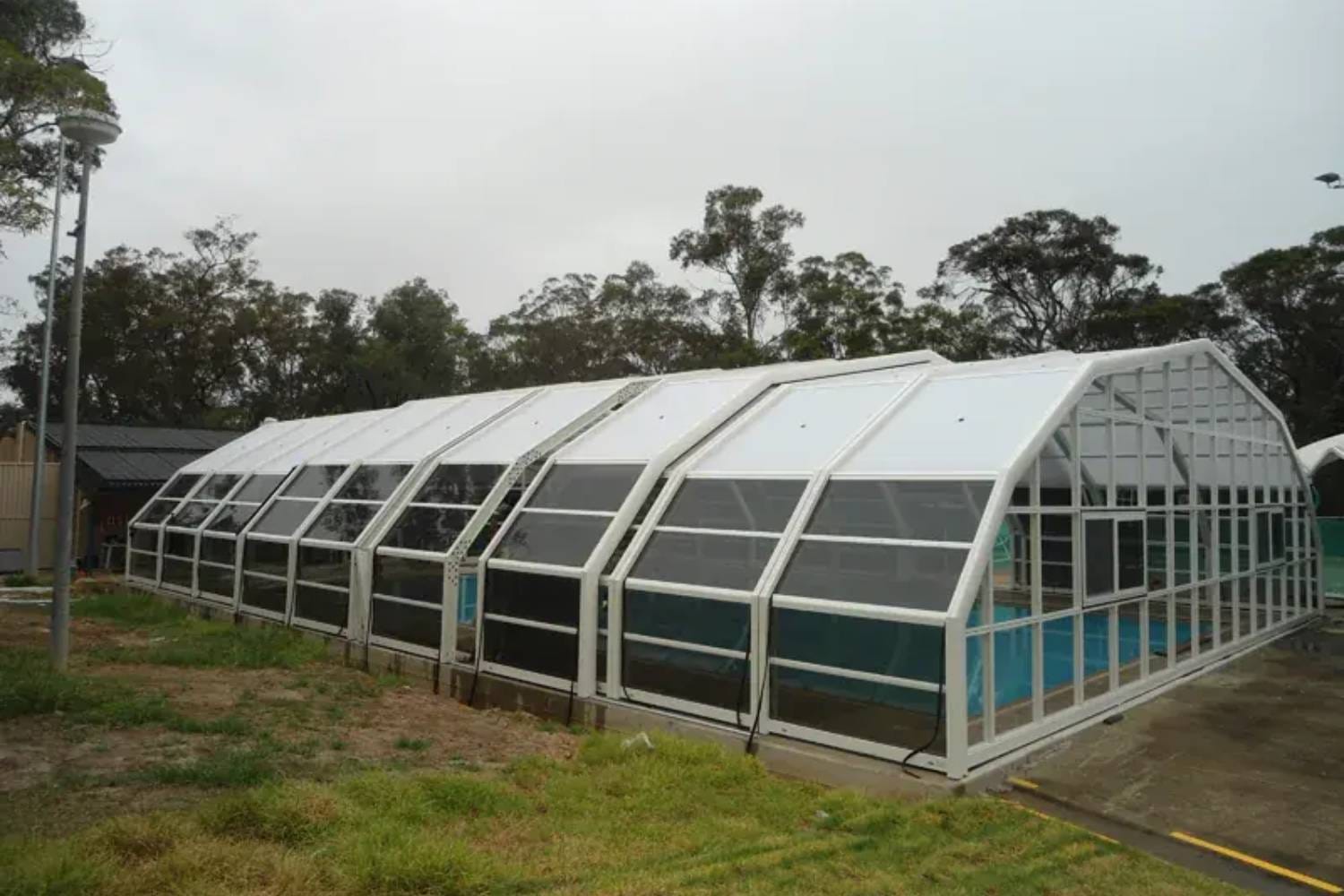 pool-enclousures-kbl-glenbrook-cover-commercial-atypical-australia-4